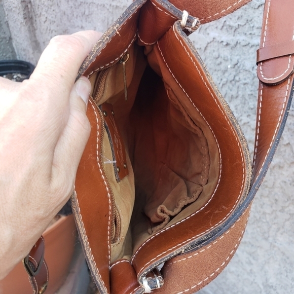 Patricia Nash VENEZIA Pouch Crossbody - Picture 12 of 16